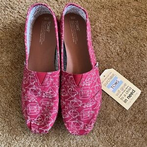 TOMS Women’s Red Canvas Geometry Slip-On Shoes